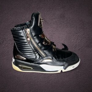 Versace High top leather sneakers